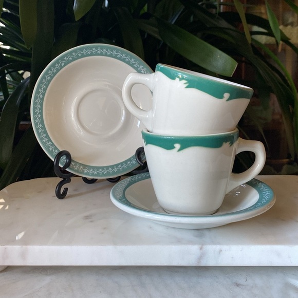 1970’s Pair of Turquoise Restaurantware Cups and Saucers - Vintage Mixmatch Set - Picture 1 of 11